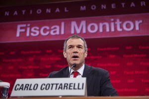 Πολιτική κρίση στην Ιταλία: Ηγέτης για τη νέα κυβέρνηση η «ενσάρκωση της δημοσιονομικής λιτότητας»