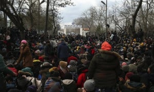 Εβρος: Μετανάστες φωνάζουν «Αλάχ Ακμπάρ» και επιτίθενται σε Έλληνες (vid)