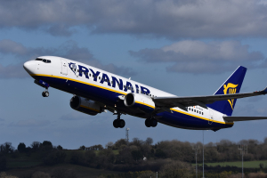 Η κατακραυγή έφερε αλλαγή πολιτικής της Ryanair