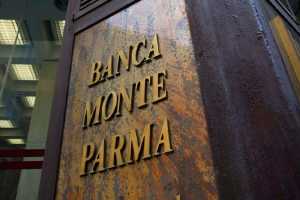 Ιταλία και Κομισιόν διαφωνούν στην ερμηνεία των ευρωπαϊκών τραπεζικών κανόνων
