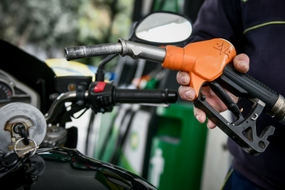 Ανατροπή με το Fuel Pass 2: Ανοιχτή για όλα τα ΑΦΜ από σήμερα η πλατφόρμα
