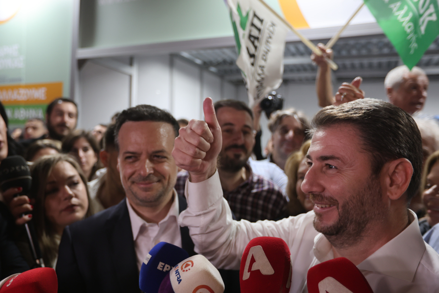 Το ΠΑΣΟΚ κέρδισε το στοίχημα των αυτοδιοικητικών και βάζει πλώρη για ευρωεκλογές