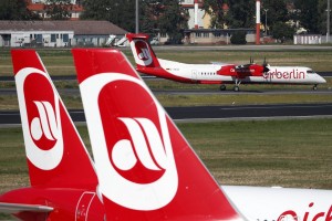 Ακύρωση δεκάδων πτήσεων λόγω «ασθένειας» των πιλότων