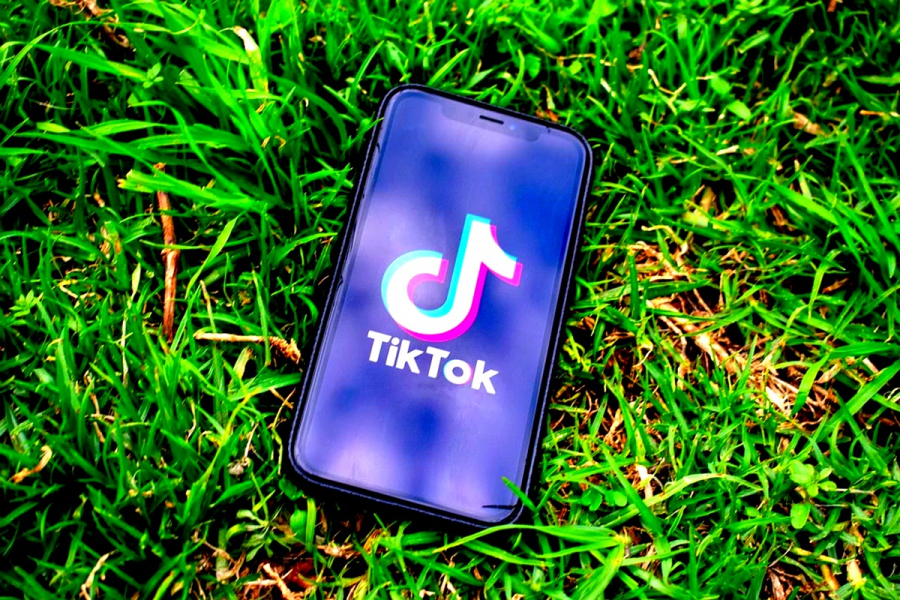 TikTok: Έρχεται νέος τρόπος για repost βίντεο