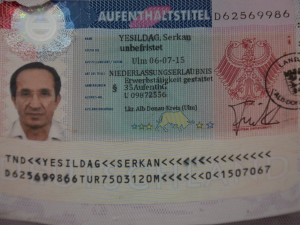 Στη δημοσιότητα ταυτότητες και πλαστά διαβατήρια των 9 Τούρκων συλληφθέντων
