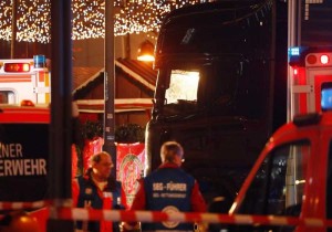 Συγγενείς των θυμάτων της τρομοκρατικής επίθεσης στο Βερολίνο κατηγορούν σε ανοιχτή επιστολή τους τη Μέρκελ