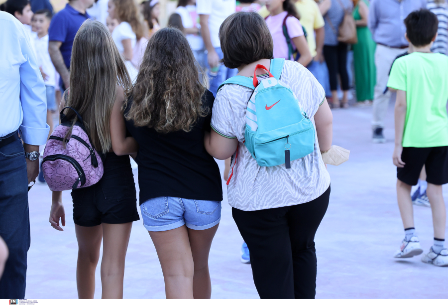 Επιστροφή στο σχολείο: Νέες οδηγίες του ΙΣΑ για προστασία των μαθητών
