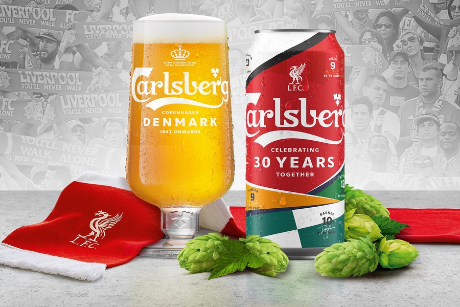 Η Carlsberg γιορτάζει τα 30 χρόνια υποστήριξης στην ομάδα της Liverpool Football Club