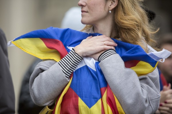 La Vanguardia: H διαδικασία της ανεξαρτητοποίησης της Καταλονίας ολοκληρώθηκε