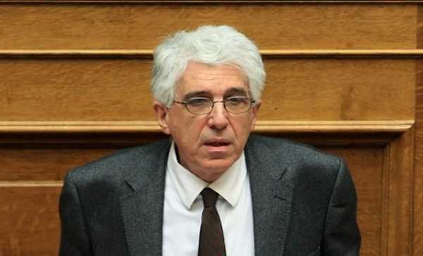 Παρασκευόπουλος: Η κυβέρνηση προσπαθεί να αποφύγει βαριά μέτρα