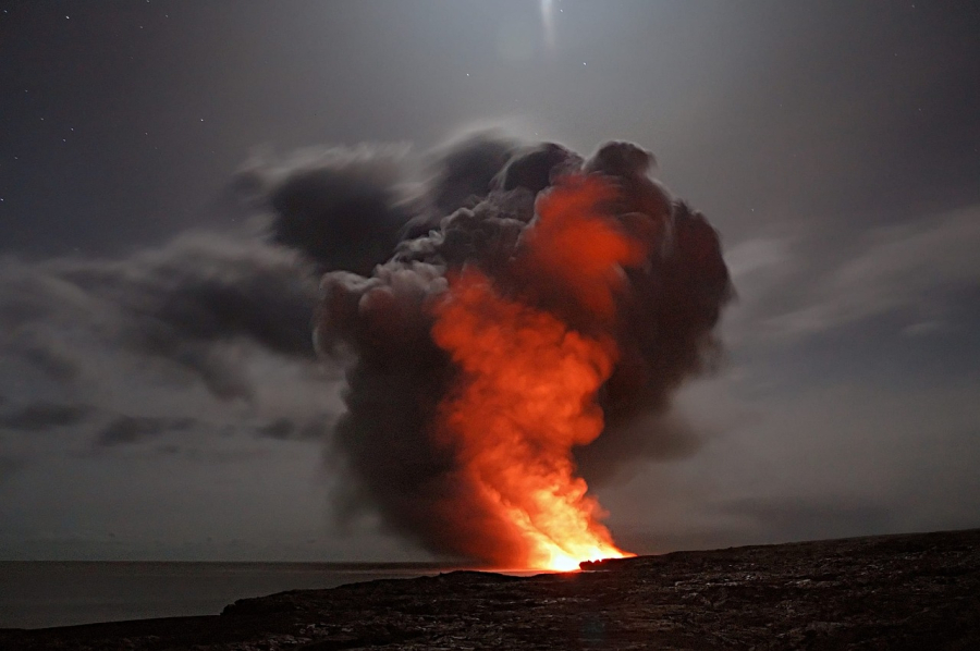 Η Ισλανδία προετοιμάζεται για την έκρηξη του ηφαιστείου, «περιμένουμε να θάψει τα σπίτια μας»