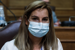 Σήμερα η πρώτη δίκη για βιασμό ανήλικης αθλήτριας, μάρτυρας η Σοφία Μπεκατώρου στο ελληνικό MeToo