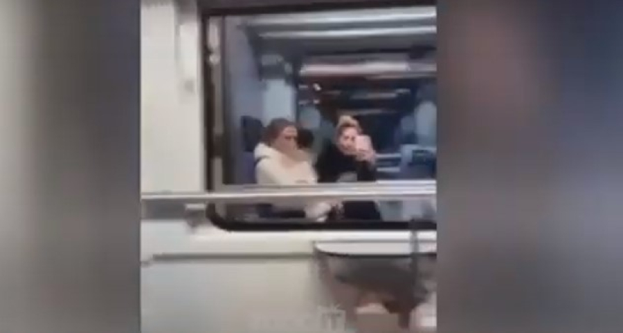 Τέμπη: Ανατριχιαστικό βίντεο με τις δίδυμες και την ξαδέρφη τους, «Μάλλον ποτέ ξανά με τρένο»