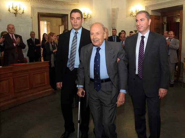 Απεβίωσε ο πρώην Πρόεδρος Κωστής Στεφανόπουλος