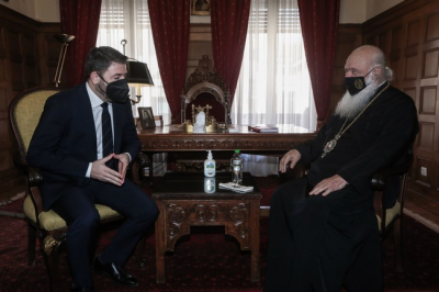 Επίσκεψη Ανδρουλάκη σε Αρχιεπίσκοπο Ιερώνυμο, καταδίκασαν την εισβολή της Ρωσίας στην Ουκρανία