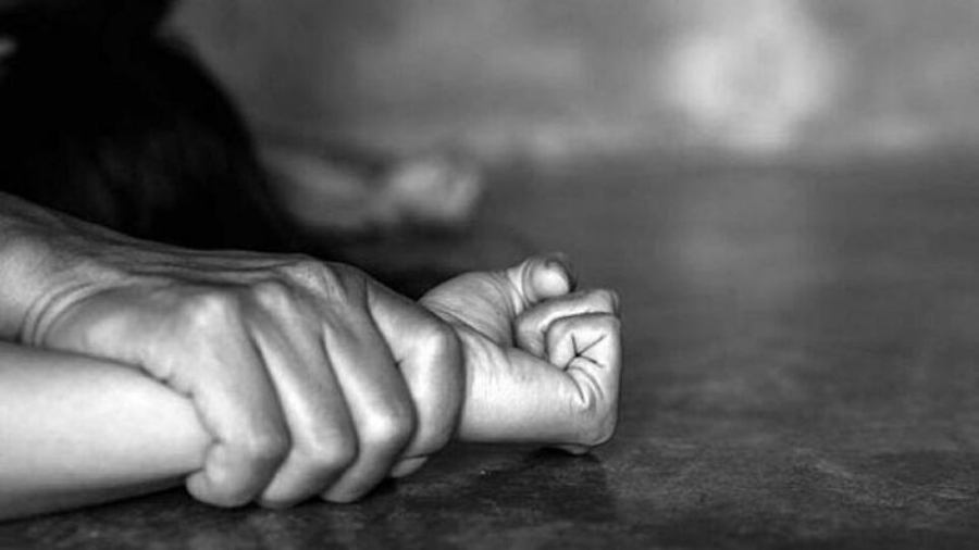 Φρίκη στην Κρήτη: Νεαρή κοπέλα κατήγγειλε ομαδικό βιασμό