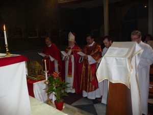 Οι Θεολόγοι της Λέσβου «αφορίζουν» τους εορτασμούς για τον Άγιο Βαλεντίνο