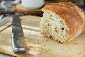 Γιατί πρέπει να βάζετε το ψωμί στην κατάψυξη