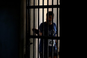 Βαρυποινίτης στις φυλακές Αλικαρνασσού είχε φτιάξει... οινοποιείο στο κελί του