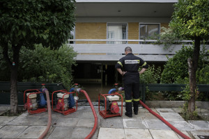 Θεσσαλονίκη: Φωτιά σε μονοκατοικία στις Συκιές