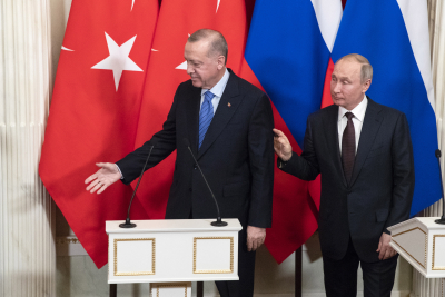 Ερντογάν: «Δεν διακόπτουμε τις στρατηγικές μας σχέσεις μας με τη Ρωσία»