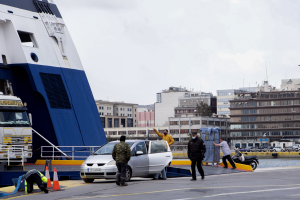 Δεμένα τα πλοία στα λιμάνια την Πρωτομαγιά: Απεργεί η ΠΝΟ