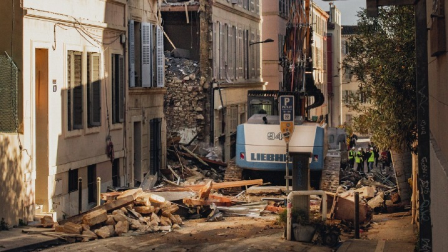 Μασσαλία: Στους πέντε οι νεκροί από τα συντρίμμια των κτιρίων που κατέρρευσαν