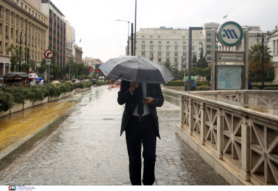 Σε «γραμμή λαίλαπας» οι σφοδρές καταιγίδες που θα σαρώσουν την χώρα: Πλημμύρισε η Πάτρα