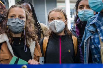 Λονδίνο: Η Γκρέτα Τούνμπεργκ σε διαδήλωση κατά της χρηματοδότησης της εξόρυξης ορυκτών καυσίμων
