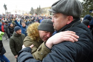 Για συγκάλυψη κατηγορούν τις Ρωσικές Αρχές οι πολίτες του Κεμέροβο - &quot;Δεν μπορεί να είναι μόνο 64 τα θύματα&quot;