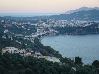 Ύμνοι της Daily Telegraph για τα ελληνικά νησιά: Η λίστα με τους δέκα ιδανικούς προορισμούς για φέτος