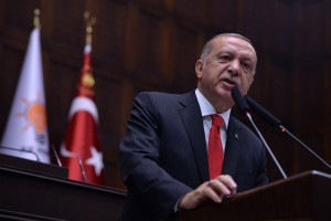 Καταριανή «ένεση» στην Τουρκική οικονομία - Δίνει 15 δισ. δολάρια