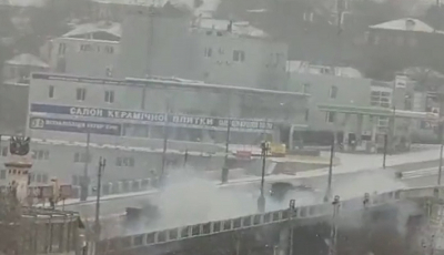 Πόλεμος: Βίντεο με τα ρωσικά στρατεύματα να μπαίνουν στο Κίεβο, πόλη φάντασμα η πρωτεύουσα της Ουκρανίας