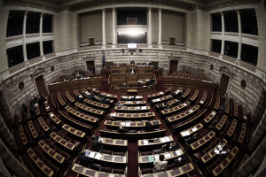 Βουλή: Θερμό επεισόδιο για την καταδίκη Γεωργιάδη - «Άναψε» τα αίματα ο βουλευτής της Χ.Α, Ηλιόπουλος
