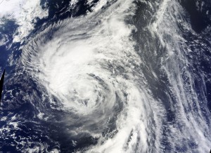 Τυφώνας χτυπά την Ιαπωνία