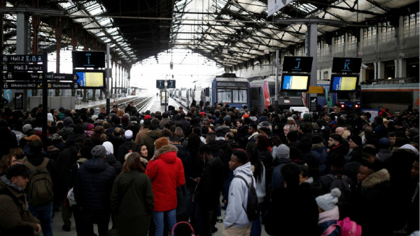 Γαλλία: Η απεργία στις μεταφορές η μεγαλύτερη εδώ και 30 χρόνια