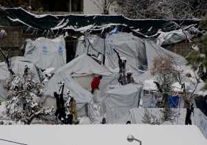 Προσπάθειες για προσωρινή στέγαση προσφύγων και μεταναστών σε ξενοδοχεία της Μυτιλήνης