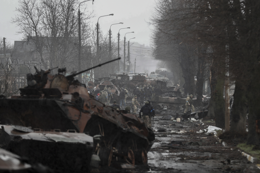 Νεκροί 13 άνθρωποι στο Ντονέτσκ από ουκρανικό βομβαρδισμό