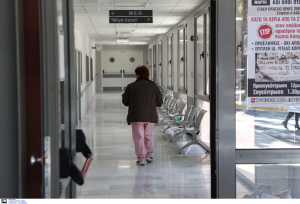 Δεν είναι «αθώο κρυολόγημα» η Όμικρον: Ραγδαία αύξηση των εισαγωγών στα νοσοκομεία
