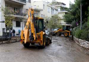 Συνεχίζονται οι εργασίες συντήρησης στην εσωτερική περιφερειακή οδό Θεσσαλονίκης
