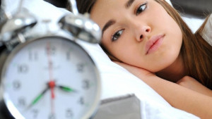 Πώς η αϋπνία επηρεάζει την υγεία της καρδιάς