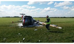 Αεροπλάνο συγκρούστηκε με ελικόπτερο στη Μεγάλη Βρετανία - Τέσσερις άνθρωποι σκοτώθηκαν