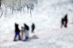 Χιονοστιβάδα παρέσυρε πέντε σκιέρ στη Βασιλίτσα -Νεκρός ένας 30χρονος