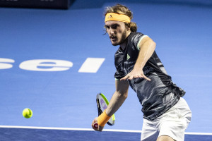Τσιτσιπάς: Νίκη πρόκρισης με καταπληκτικό παιχνίδι απέναντι στον Μεντβέντεφ για το ATP Finals (2-0 σετ)