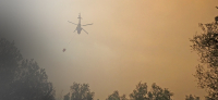 Φωτιά στην Άρβη στο Ηράκλειο Κρήτης: Επιχειρούν εναέρια μέσα της Πυροσβεστικής
