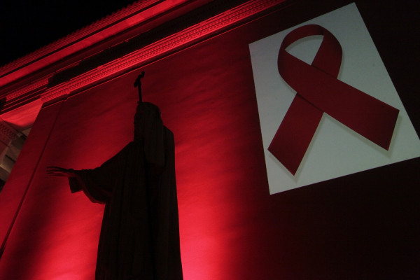 ΟΗΕ: Σχεδόν 770.000 οι νεκροί από το AIDS  τo 2018