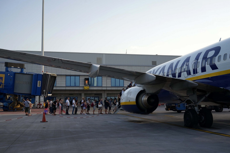 Αναχώρησε η πτήση της Ryanair για το Βίλνιους της Λιθουανία