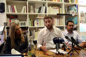 Ανδρουλάκης: Επικοινωνιακά γραφική η γραβάτα Τσίπρα αποκαλύπτει το πολιτικό του αδιέξοδο