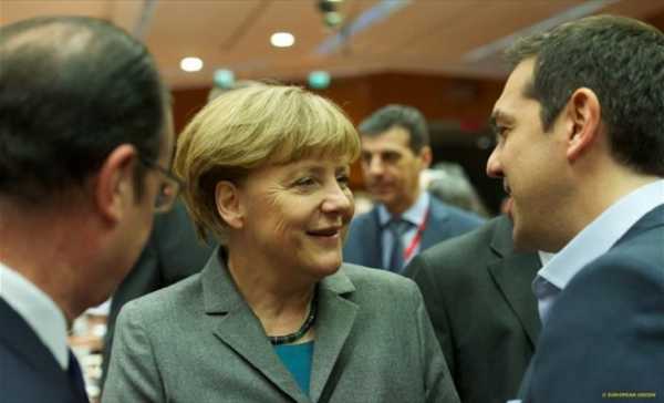Μέρκελ και Ολάντ έκαναν «επισκόπηση της κατάστασης» με την Ελλάδα 