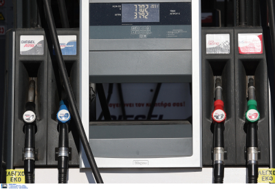 Προς παράταση το «κρυφό» fuel pass, δεύτερες σκέψεις για πετρέλαιο